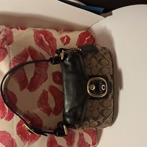 Coach Bleecker Legacy Signature C Canvas Buckle Flap Shoulder Bag 11441.